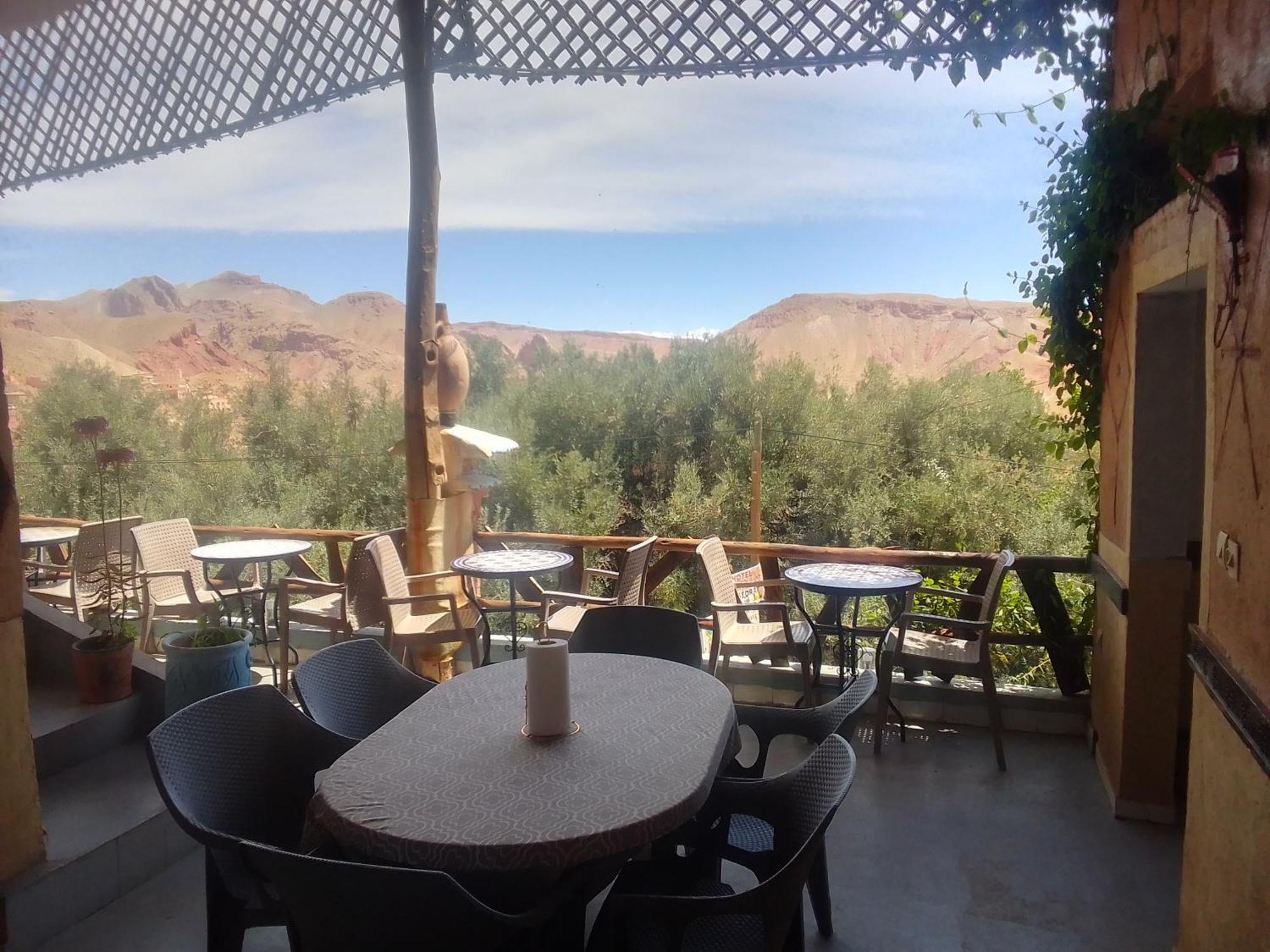 Hotel Restaurant Ait Saderat Boumalne Chambre photo