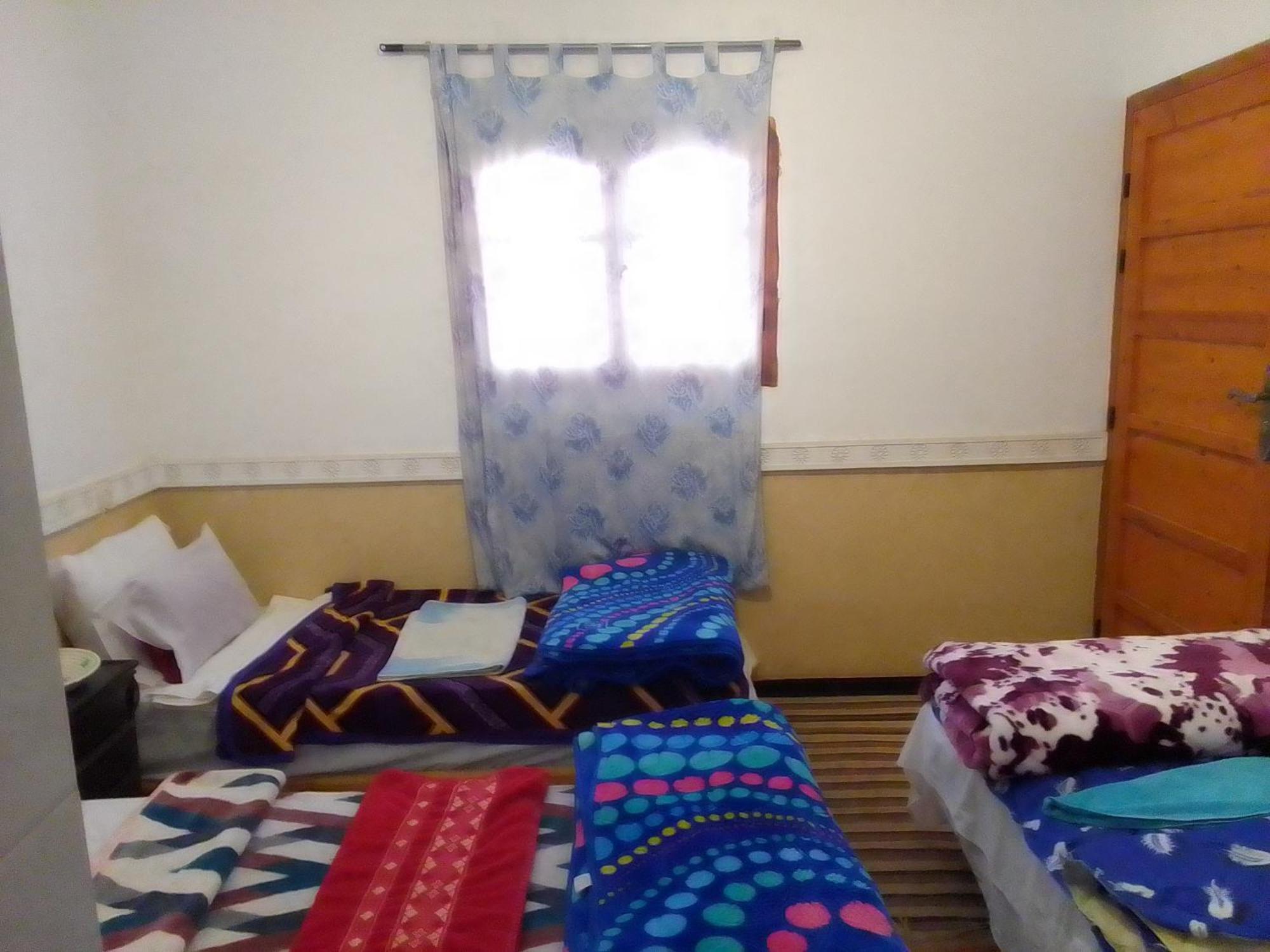 Hotel Restaurant Ait Saderat Boumalne Chambre photo