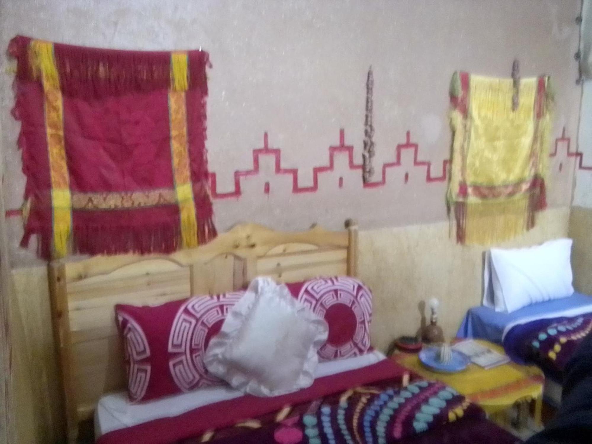 Hotel Restaurant Ait Saderat Boumalne Extérieur photo