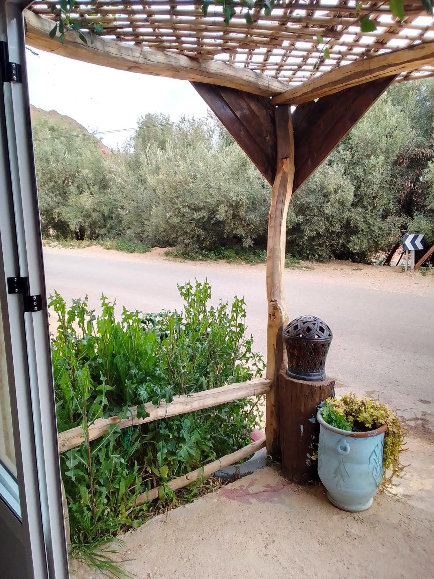 Hotel Restaurant Ait Saderat Boumalne Extérieur photo